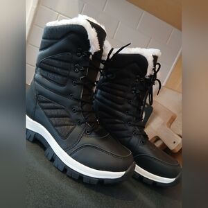New 10.5 Womens Winter Boots Outdoor Footware
